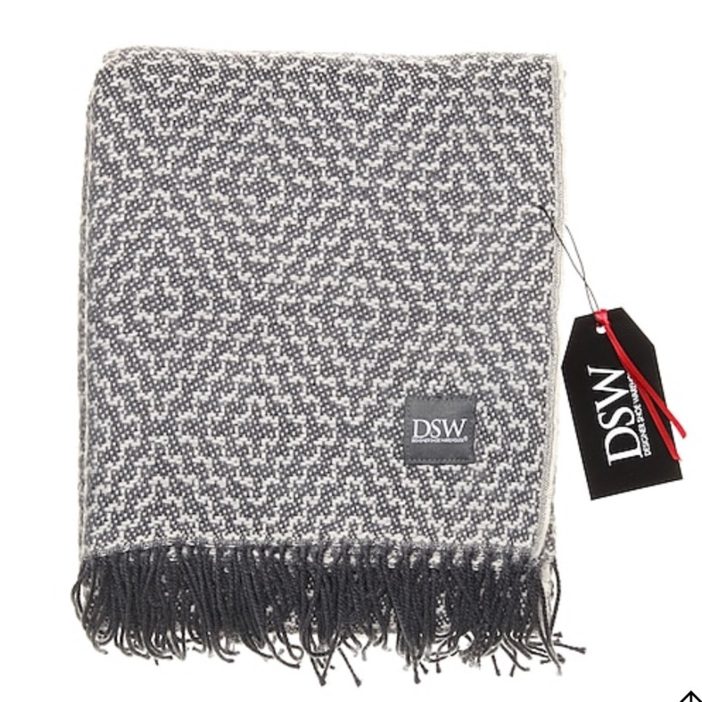 DSW Throw Fringe Blanket